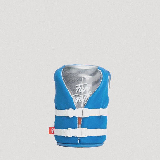 Stop motion showing the features of The Buoy by Puffin Drinkwear