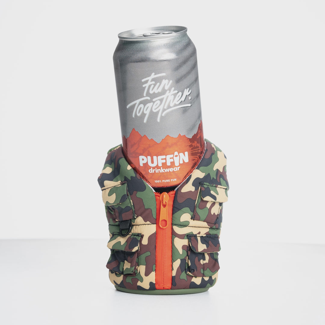 Stop motion showing the features of The Adventurer by Puffin Drinkwear